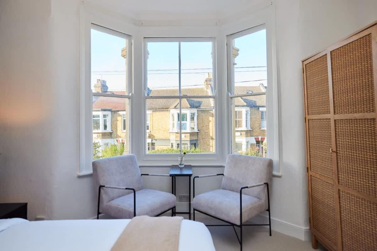 The Leyton Midland Crib - Cozy 2bdr Flat With Study + Garden Apartment London